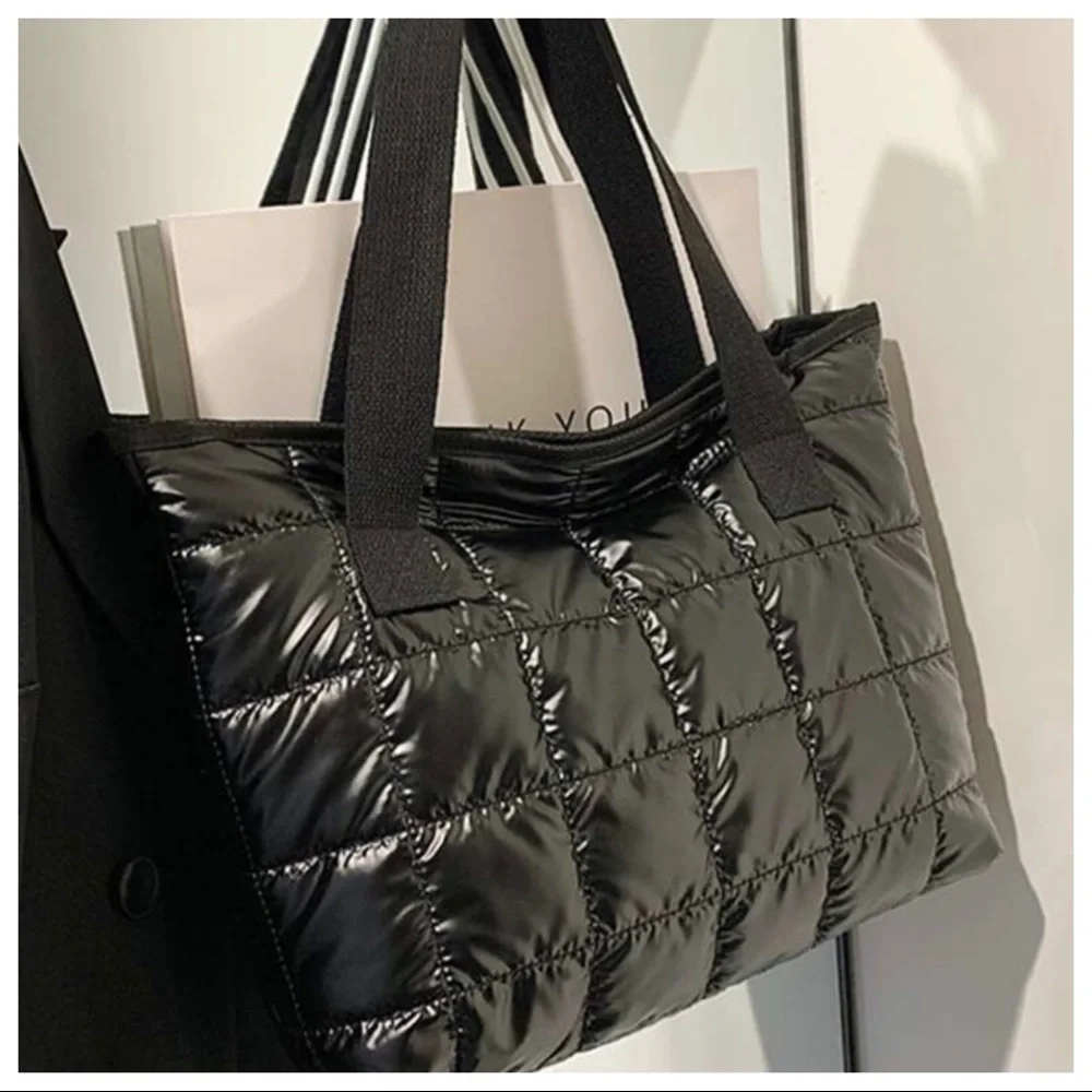 Chic Embossed Stitch Shoulder Tote Bag - Picture 4 of 5